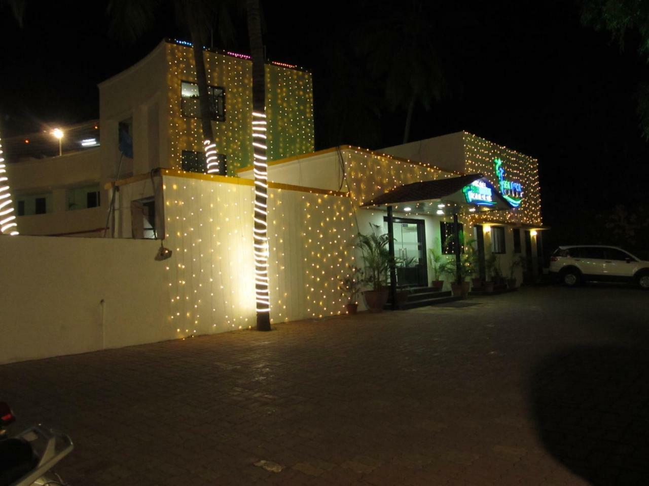 Hotel Sea Rock Villa Daman Ngoại thất bức ảnh