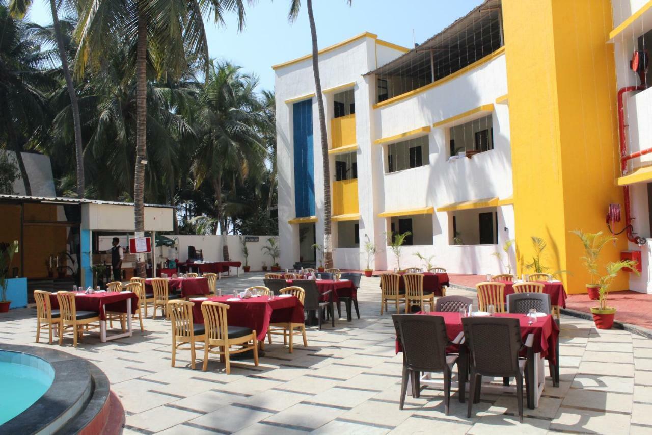 Hotel Sea Rock Villa Daman Ngoại thất bức ảnh